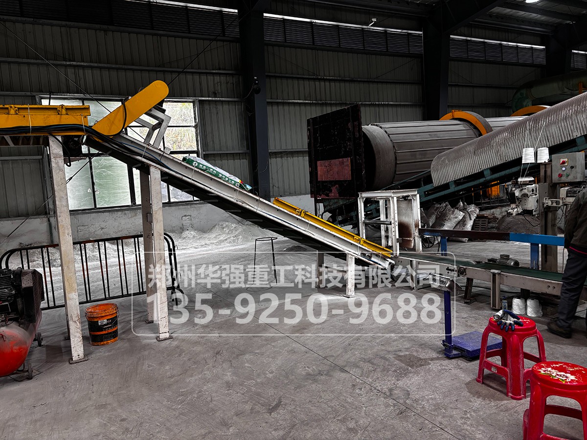 有機(jī)肥對輥擠壓造粒機(jī)